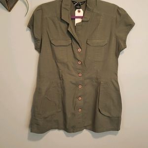 Military green top